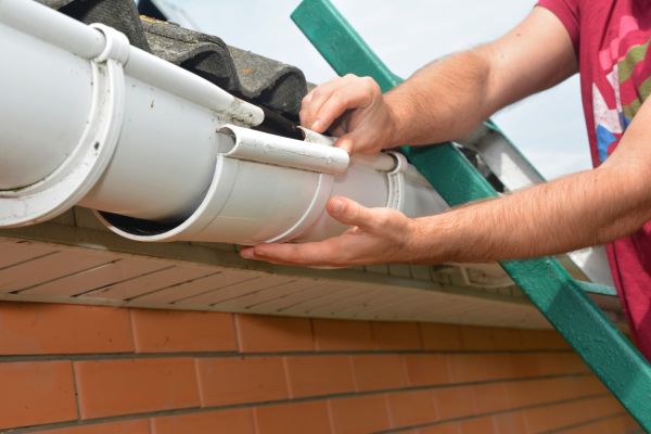 Large Gutter Repair in Holland