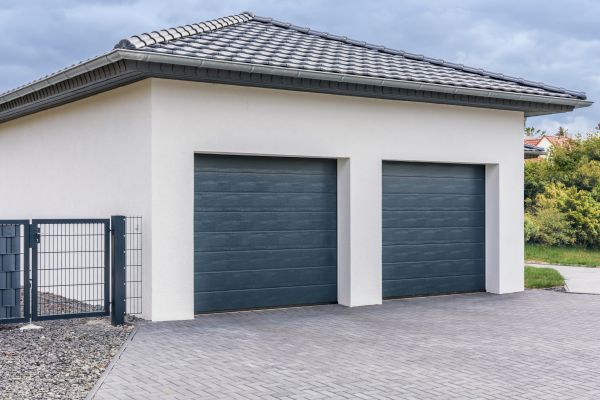 Garage Gutter Repair in Holland