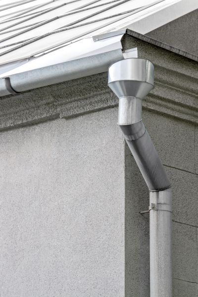 Galvanized Gutter Installation in Holland