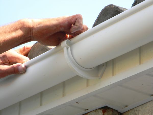 Plastic Gutter Repair in Holland
