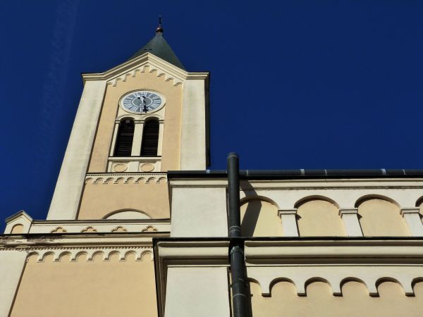 Church Gutter Installation in Holland