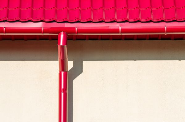 Downspout Reattachment in Holland